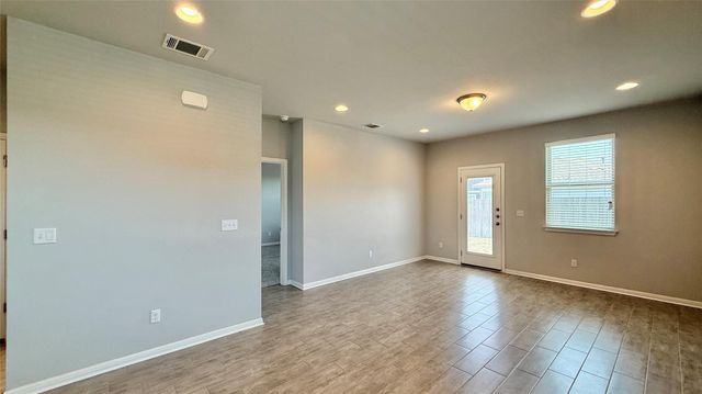12411 Zenyatta DR, Buda, TX 78610