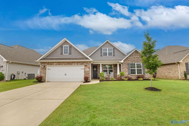 3015 Henry Road SE, Decatur, AL 35603