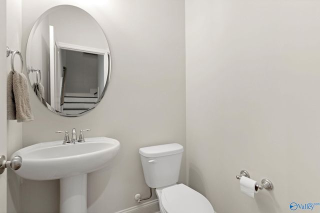 3015 Henry Road SE, Decatur, AL 35603