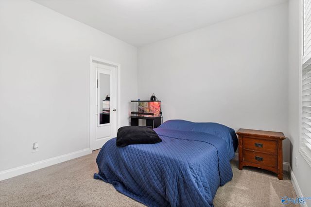 3015 Henry Road SE, Decatur, AL 35603