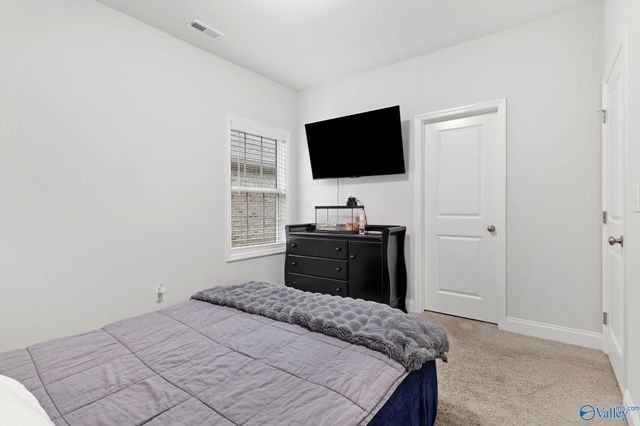 3015 Henry Road SE, Decatur, AL 35603