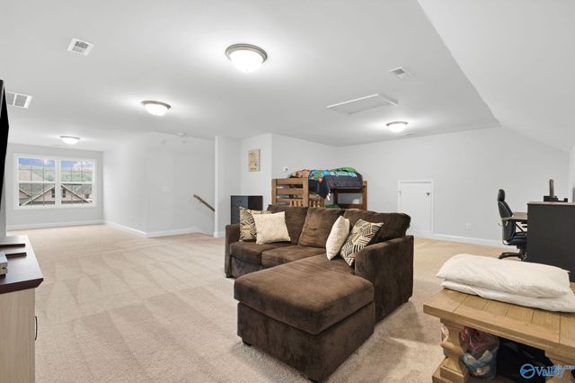 3015 Henry Road SE, Decatur, AL 35603