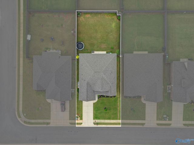 3015 Henry Road SE, Decatur, AL 35603