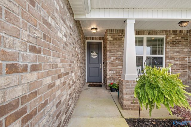 3015 Henry Road SE, Decatur, AL 35603