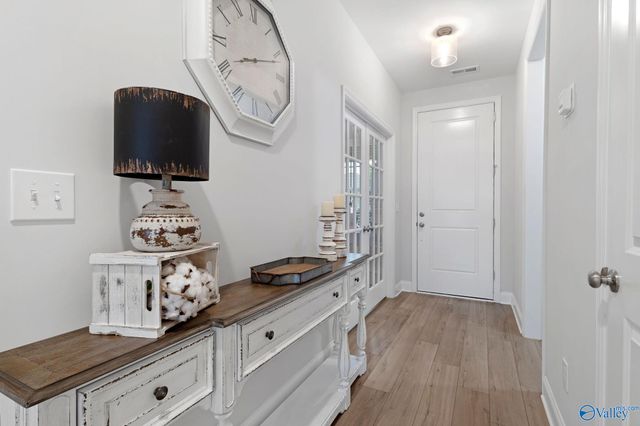 3015 Henry Road SE, Decatur, AL 35603