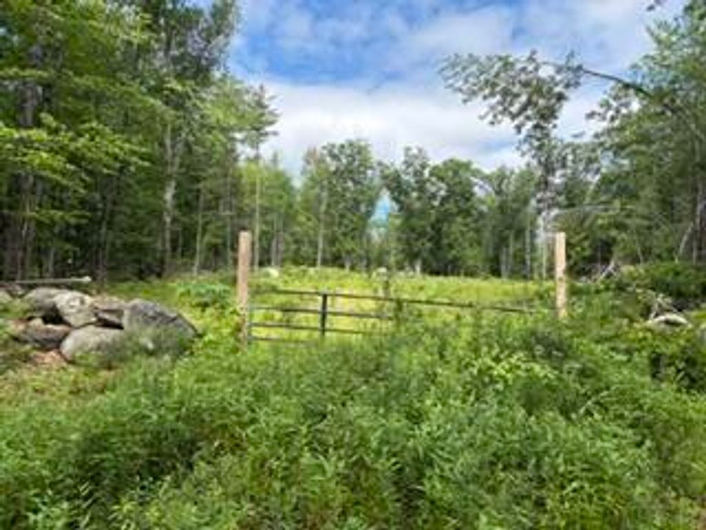 560 Old Greene Road, Lewiston, ME 04240 — photo 2