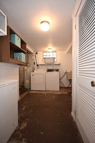 393 Collins Dr, Penn Hills, PA 15235