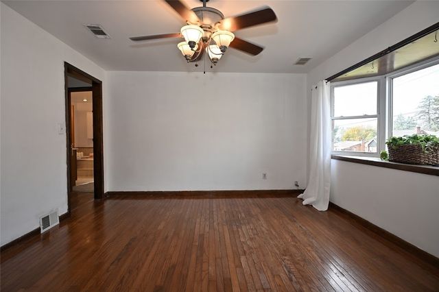 393 Collins Dr, Penn Hills, PA 15235