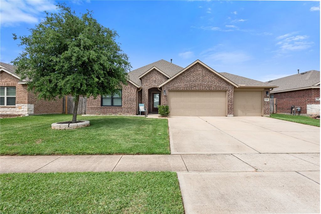 2018 Eagle View Drive, Navasota, TX 77868 — photo 2