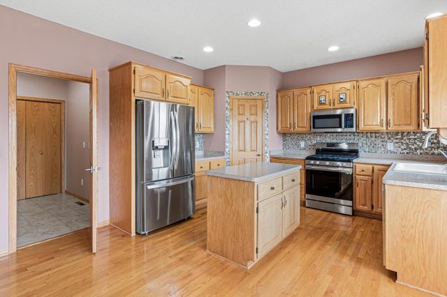3361 119th Avenue NE, Blaine, MN 55449