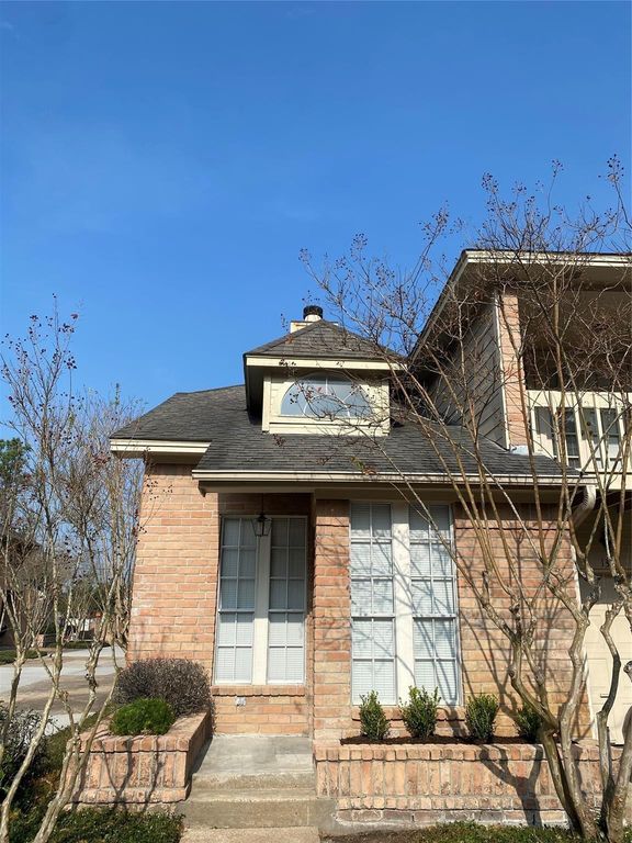 5515 Strack Road 135, Houston, TX 77069