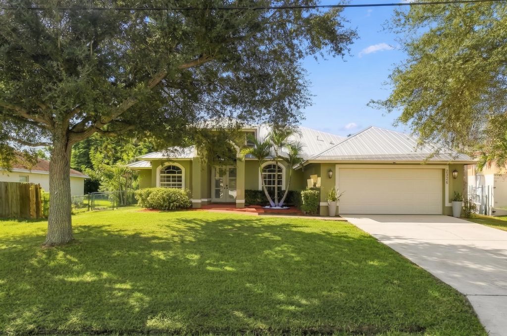 2326 SW WEBSTER Lane, Port St. Lucie, Port St Lucie, FL 34953