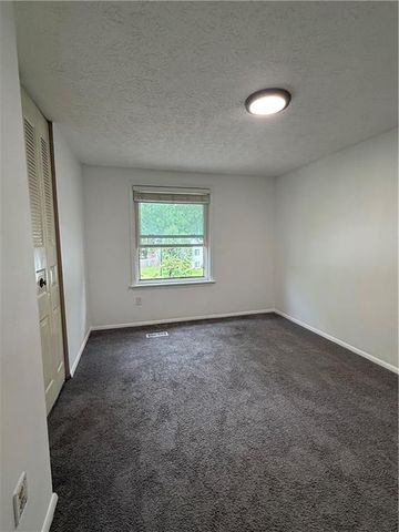 10415 Plantation Bridge Drive, Alpharetta, GA 30022