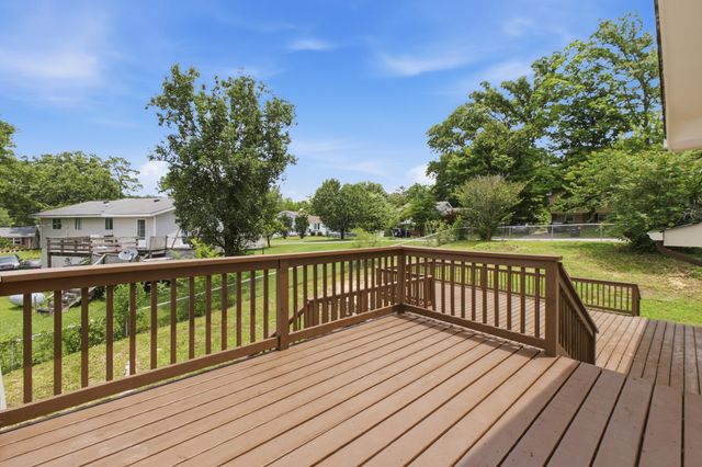 8307 Friendly Court, Ooltewah, TN 37363