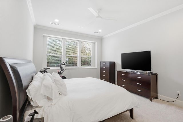 2252 Forest Hollow Park, Dallas, TX 75228