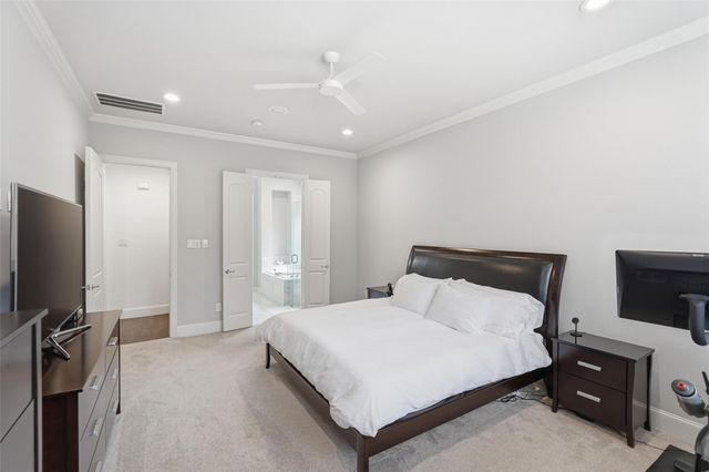 2252 Forest Hollow Park, Dallas, TX 75228