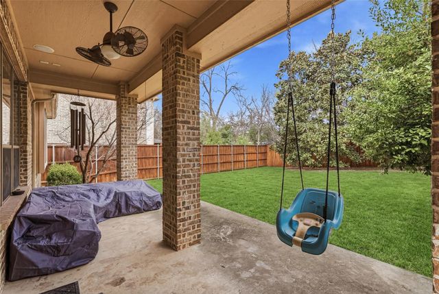 2252 Forest Hollow Park, Dallas, TX 75228