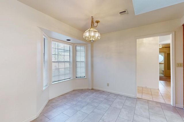 1740 Edwin Dr, Yuba City, CA 95993