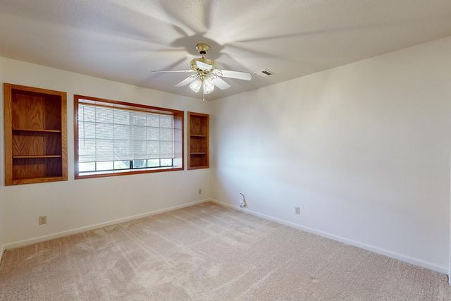 1740 Edwin Dr, Yuba City, CA 95993