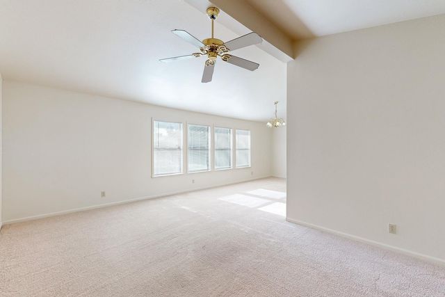 1740 Edwin Dr, Yuba City, CA 95993