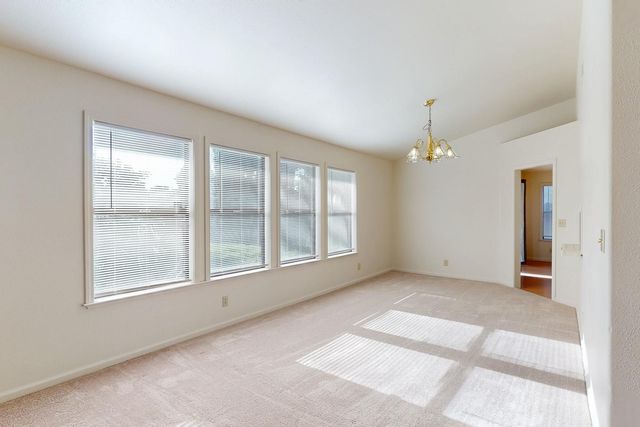 1740 Edwin Dr, Yuba City, CA 95993