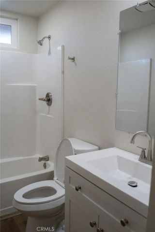 1866 Barrington, Santa Maria, CA 93458