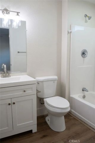1866 Barrington, Santa Maria, CA 93458