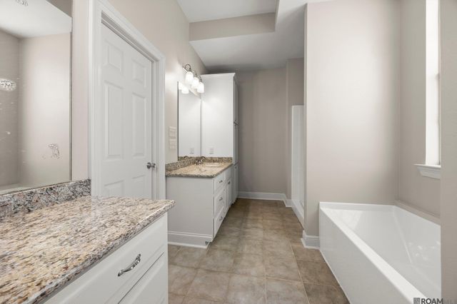 431 E Josephine St, Gonzales, LA 70737