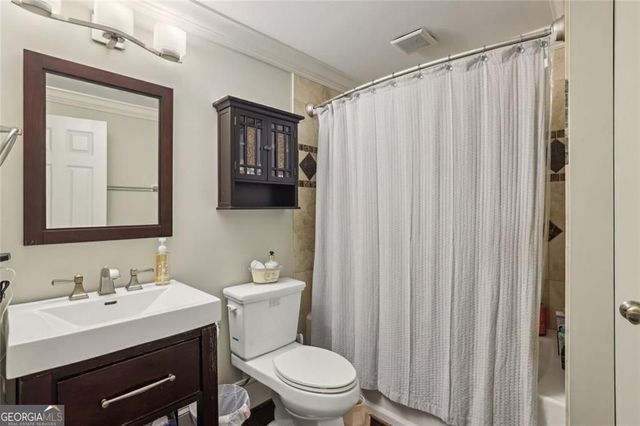 119 Kennemer Court, Johns Creek, GA 30097