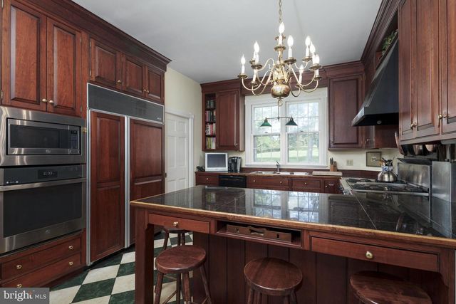 1206 RIVER RD, Titusville, NJ 08560