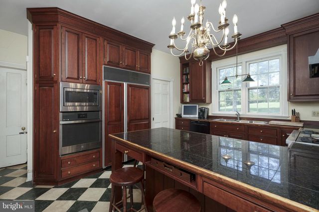 1206 RIVER RD, Titusville, NJ 08560