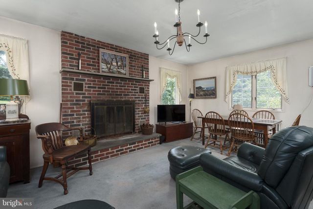 1206 RIVER RD, Titusville, NJ 08560
