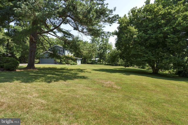 1206 RIVER RD, Titusville, NJ 08560