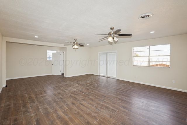 1203 SYCAMORE Street, Amarillo, TX 79107