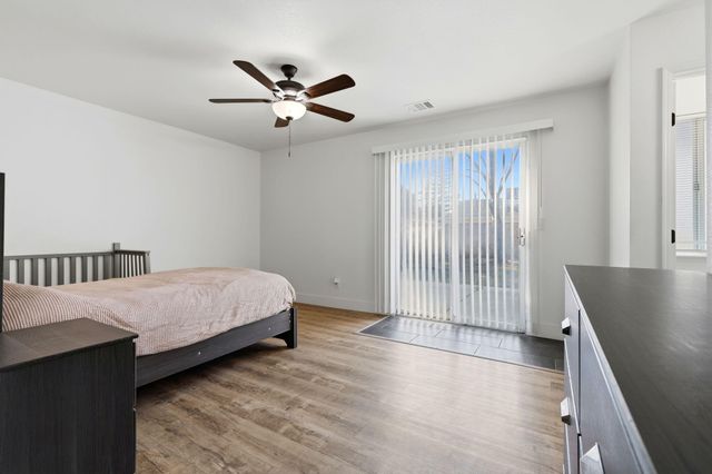 1967 N Ventura Avenue, Farmersville, CA 93223