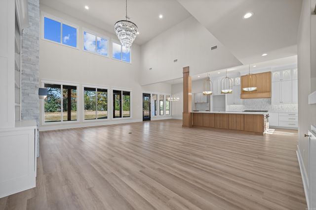 124 Arlington Park Circle, Hot Springs, AR 71901