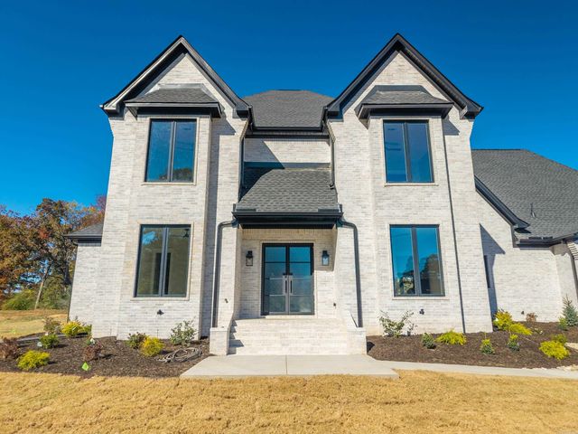 124 Arlington Park Circle, Hot Springs, AR 71901