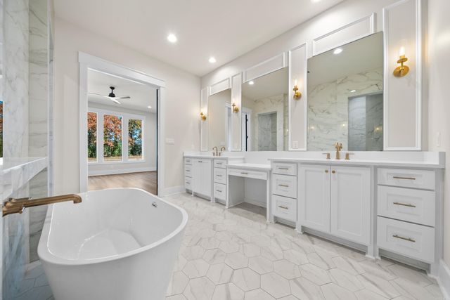 124 Arlington Park Circle, Hot Springs, AR 71901