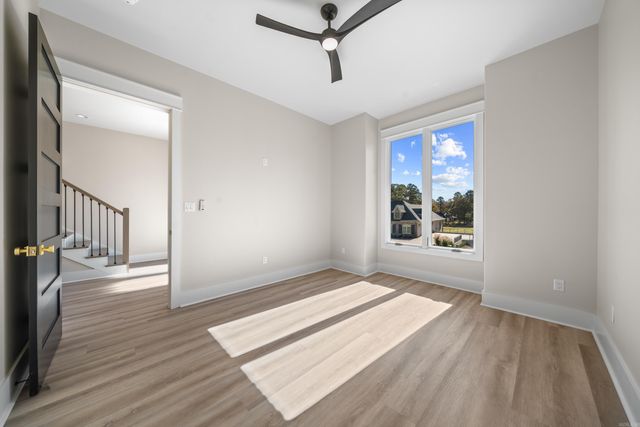 124 Arlington Park Circle, Hot Springs, AR 71901