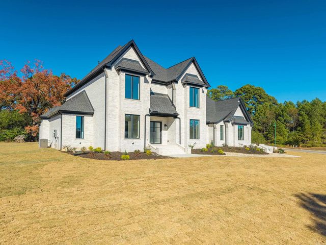 124 Arlington Park Circle, Hot Springs, AR 71901