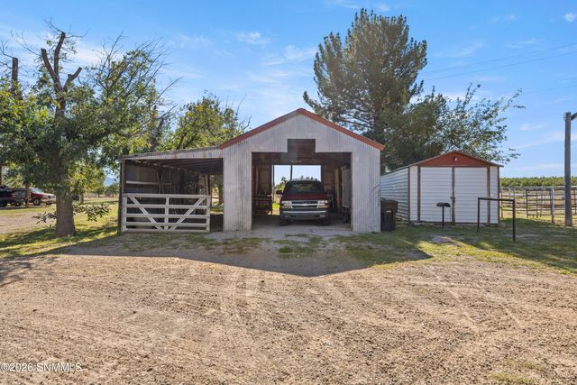 959 Lujan Hill Road, Las Cruces, NM 88007