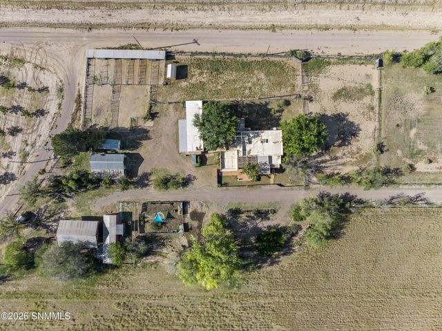 959 Lujan Hill Road, Las Cruces, NM 88007