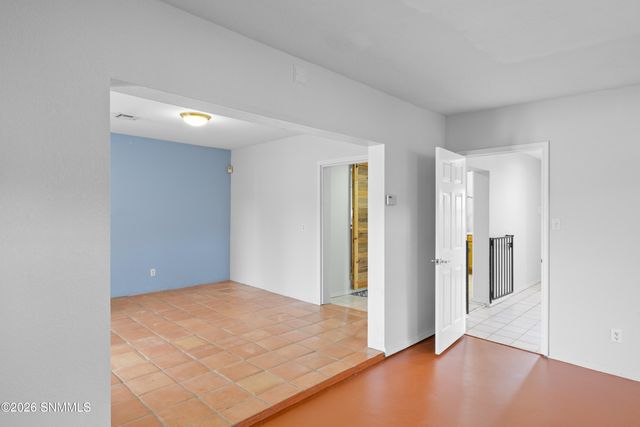 959 Lujan Hill Road, Las Cruces, NM 88007