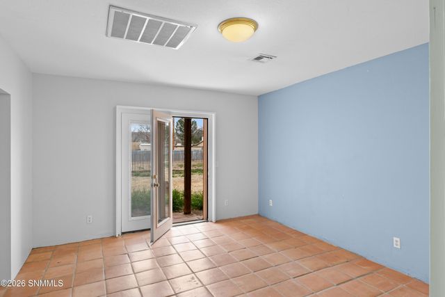 959 Lujan Hill Road, Las Cruces, NM 88007