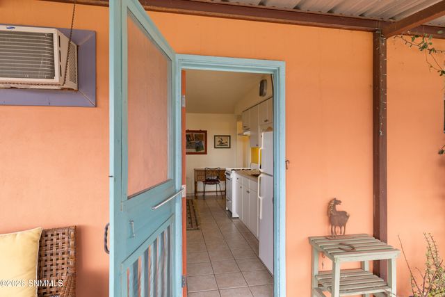 959 Lujan Hill Road, Las Cruces, NM 88007