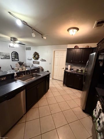 45683 Gable Drive, Macomb Twp, MI 48044