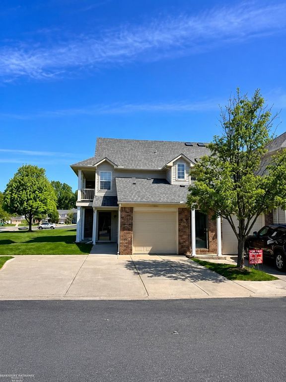45683 Gable Drive, Macomb Twp, MI 48044