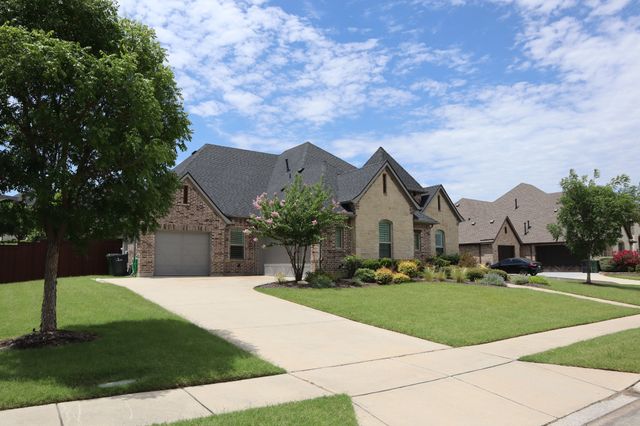 880 Saint Peter Lane, Prosper, TX 75078