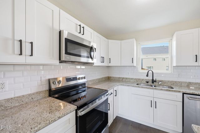 102 Gideon Place, Burlington, NC 27217