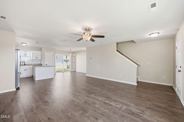 102 Gideon Place, Burlington, NC 27217